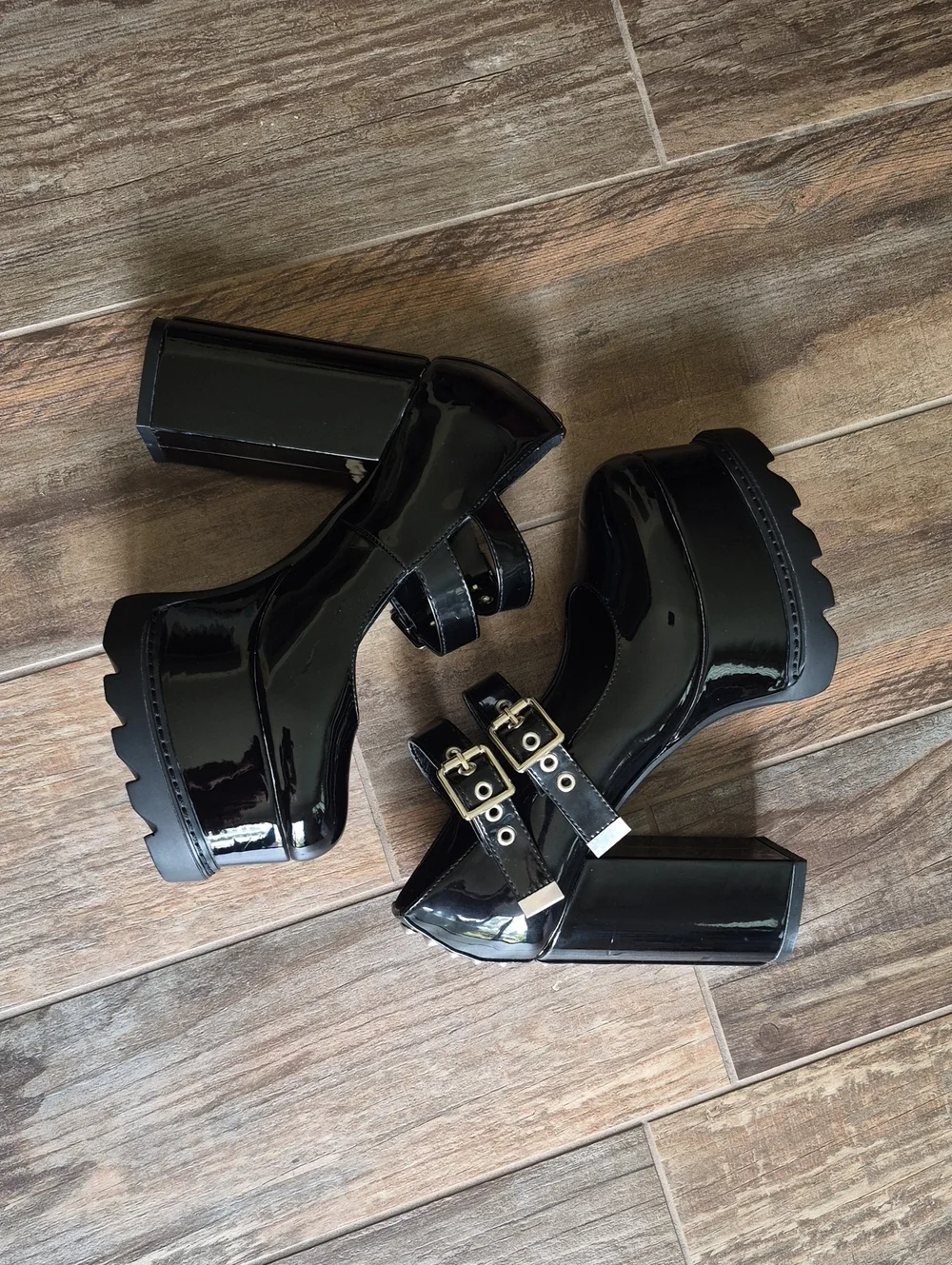 7.5/8 Lamoda Black Onyx Vegan Patent Leather How Ironic Platform Mary Jane Heels